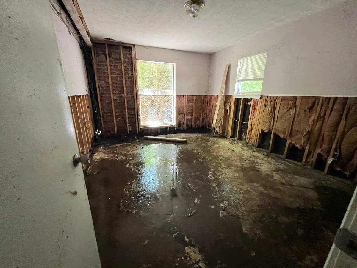 Water Damage Restoration services in Andover, KS